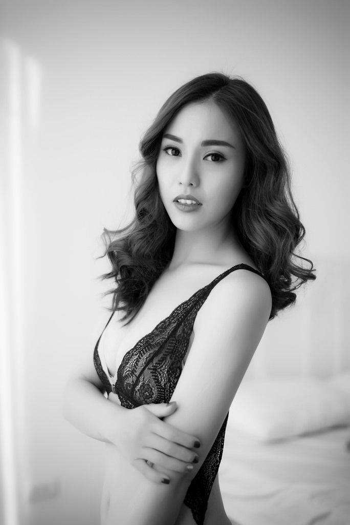 爱音麻里亚